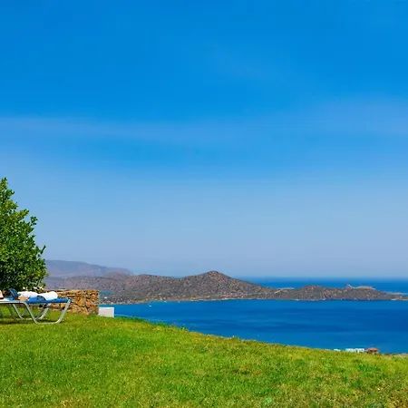 Feriehus Aggeliki Stunning View *